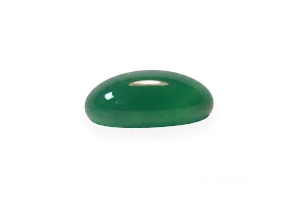 Judging Chalcedony: Glow, Evenness and a Waxy Shine