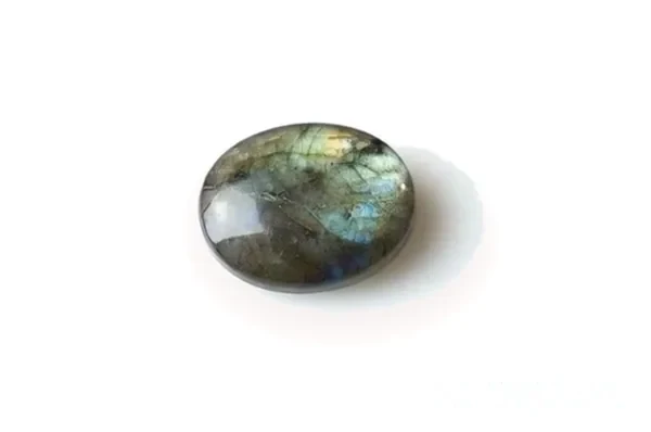 Choosing Labradorite: How to Read the Flash