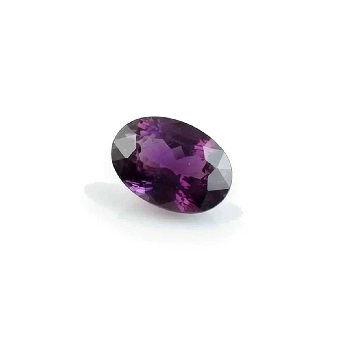 Natural Purple Sapphire, 4.72 carat, Kashmir