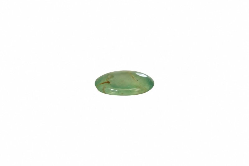 Emerald No. 13, natural emerald photographed in daylight