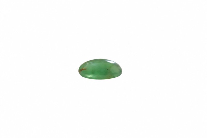 Emerald No. 15, natural emerald photographed in daylight