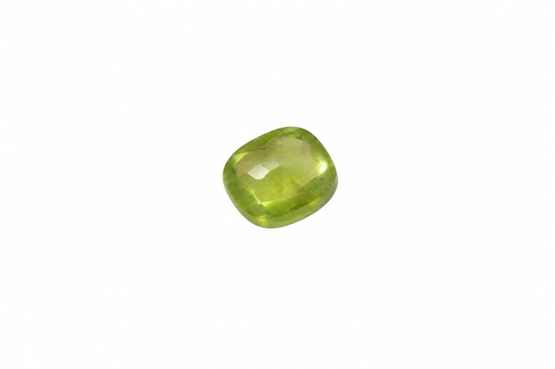 Peridot Stone in Urdu
